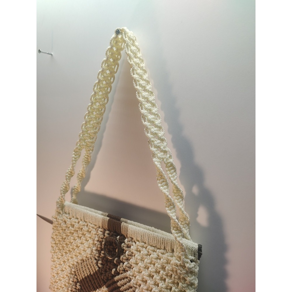 Women's Macrame Style Handbag - Picture 3 of 8